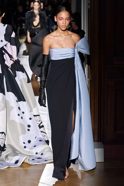 Look 62